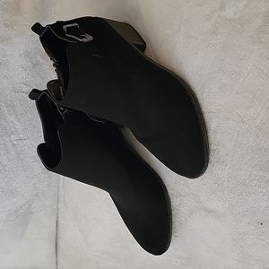 White Mountain booties